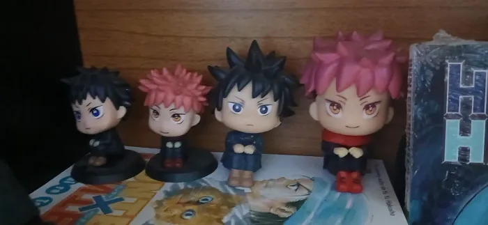 Figures chibi Jujutsu Kaisen(itadori e Megumi)