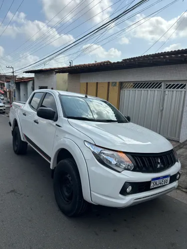 Mitsubishi L200 Triton Sport GLS 2.4 CD Diesel Aut. 2025