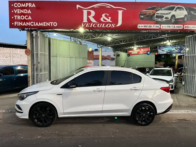 Fiat Cronos HGT 1.8 16V Flex Aut. 2020