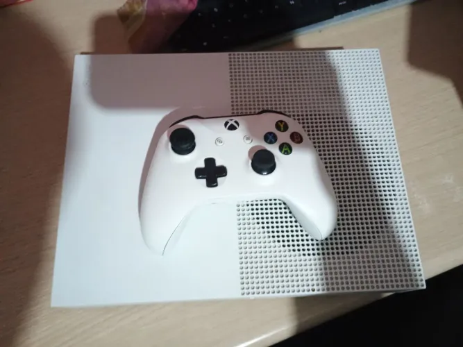 Xbox one s 1 TB