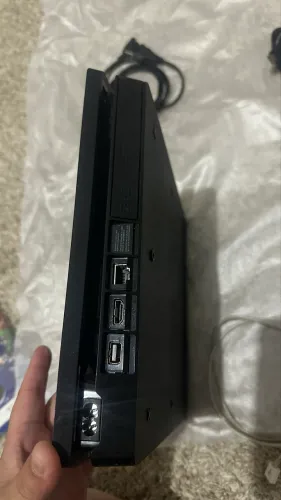 PlayStation 4 slim