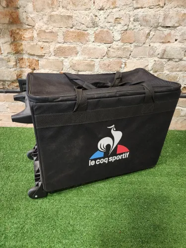 Mala c/ rodinhas le coq sportif medidas C59xA43x26