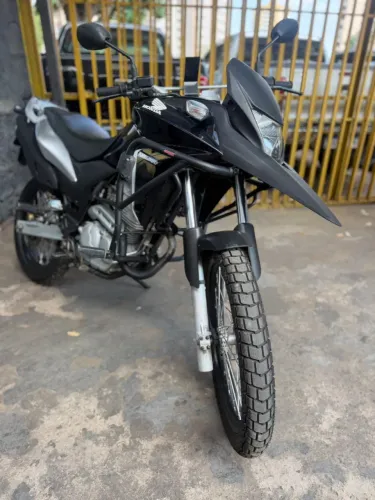 Xre 300 2014