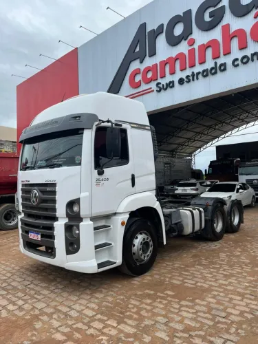 VOLKSWAGEN 25-420 Constellation 6x2 2p (Diesel)(E5)
