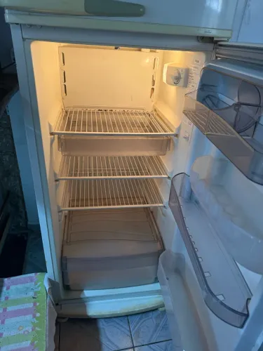 Geladeira consul usada