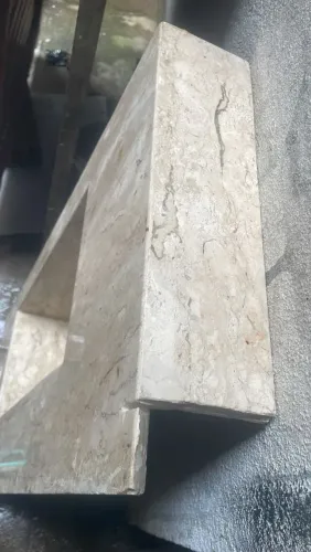 Pia para banheiro 0.40x0.90 usado! Aceito proposta