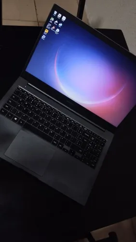 Samsung Book 550XDA - Intel Core i3 11ª Geração | 12 GB RAM | SSD 256 GB | Windows 11 Pro