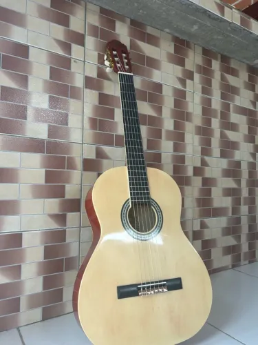 Violão harmonics