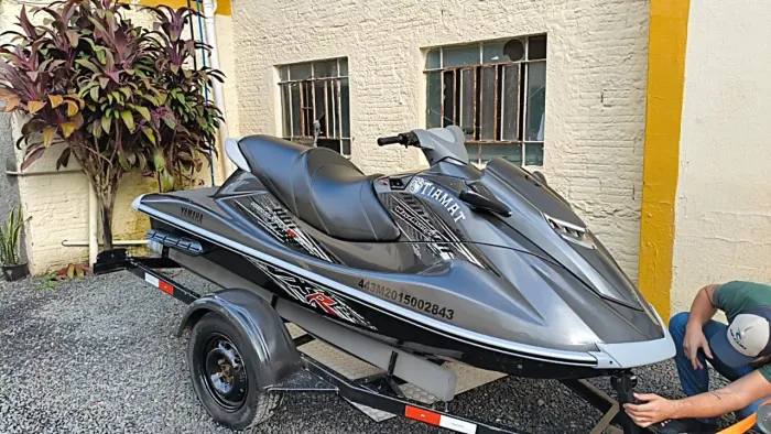 Jet-ski yamaha