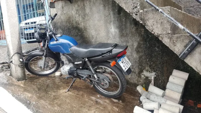 Vendo ou troco por carro