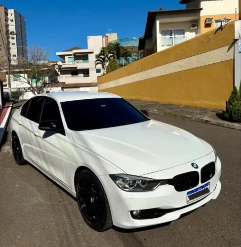 BMW 320I A 2.0 Turbo/activeflex 16V 184cv 4P 2015