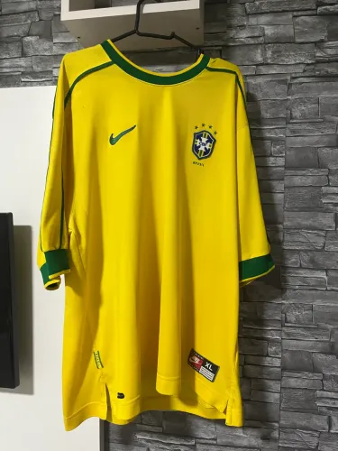Camisa Brasil 1998 original com detalhes 