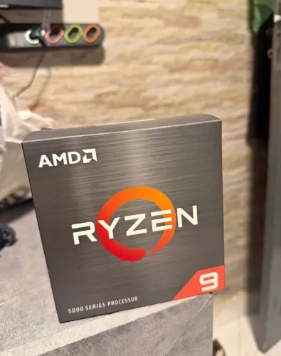 Processador Ryzen 9 5900XT AMD