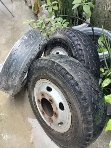 Rodas de caminhao Ford cargo