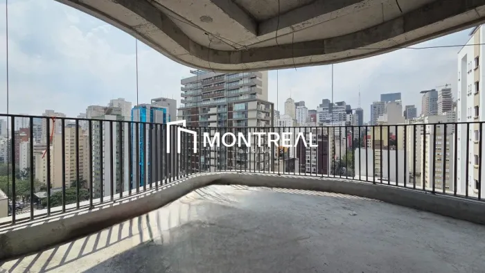 APARTAMENTO À VENDA NO JARDIM PAULISTA, 3 SUÍTES. 3 VAGAS DE GARAGEM DETERMINADAS.