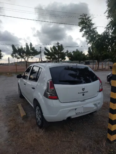 Renault Sandero Expression Hi-flex 1.6 8V 5P 2014