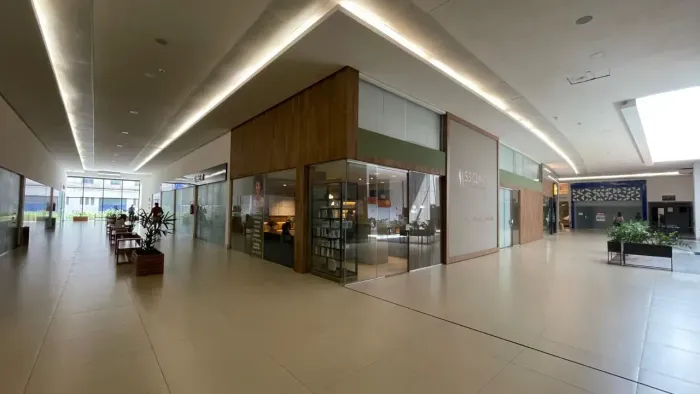 Sala comercial no Infinity Corporate Center.