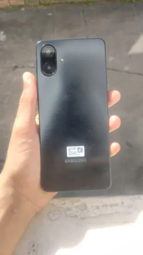 Vendo ou troco por iphone A07 4G 128gb 2 meses de uso.