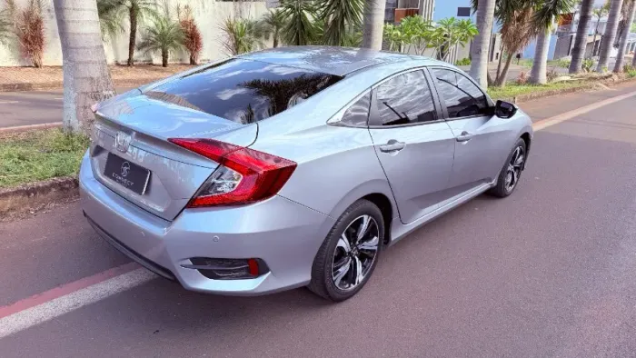 Honda Civic Sedan EXL 2.0 Flex 16V Aut.4p 2018