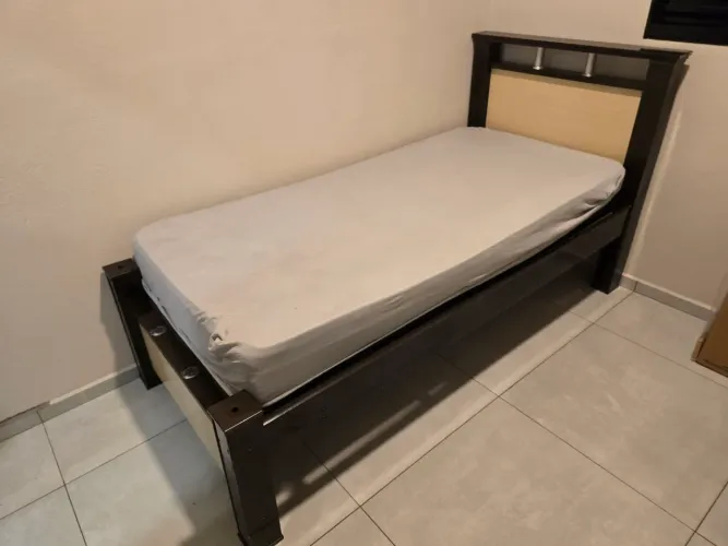 Cama de Solteiro + Colchão (REFORÇADOS)