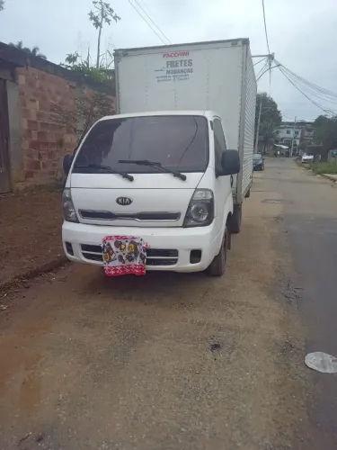 Kia bongo 2015