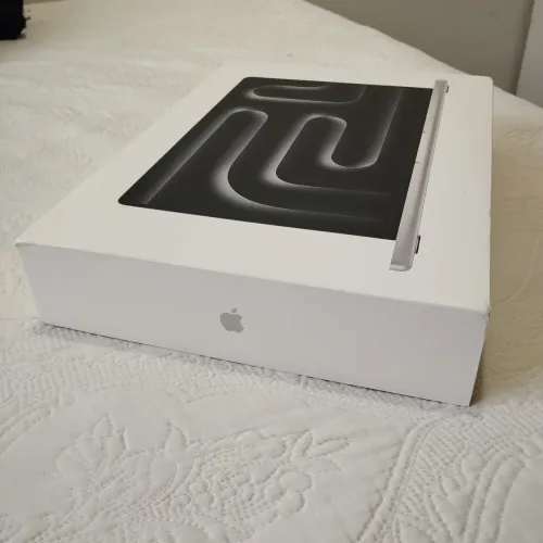 MacBook Pro M4 16GB RAM 512GB SSD - Novo, Nunca Ativado