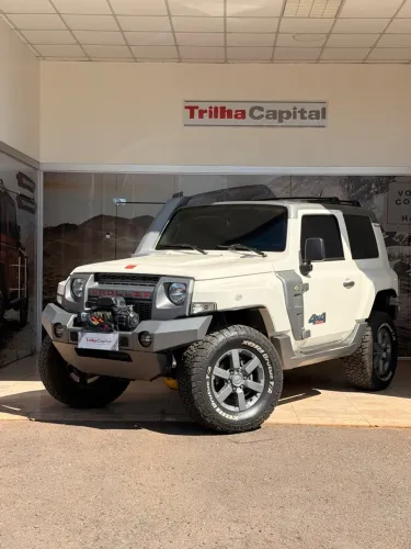 Troller T-4 4X4 3.2 20V TDI Cap. Rígida Diesel 2019