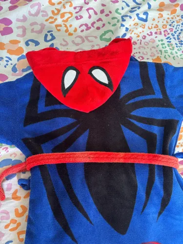 Roupão homen aranha