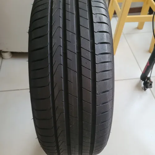 Pneu pirelli