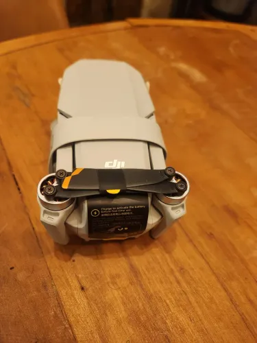 Drone DJI Mini 4k More Combo novo