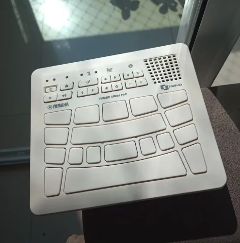 Bateria de dedo portátil Yahama FGDP-30