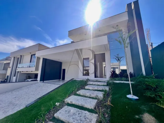 Casa Q12 à Venda | 187 m² | 3 Suítes | Residencial MontAlcino Valinhos