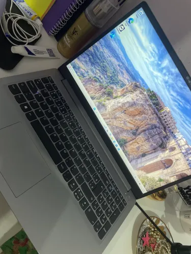 Notebook Lenovo, 8gb de ram com 64 GV de memória à venda não chegou a ser usado