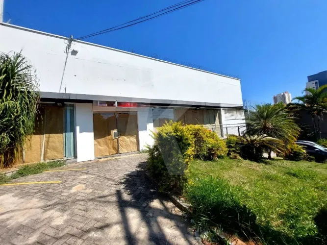 Excelente Oportunidade Comercial na Conselheiro Moreira de Barros ao lado do Shopping Sant