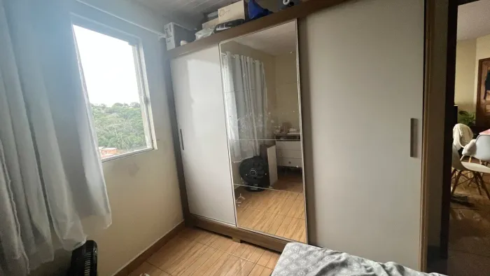 guarda roupa casal usado