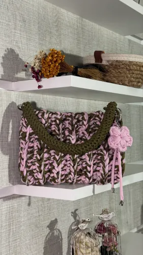 Bolsa gringa crochê moderno