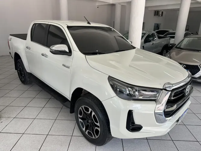 Toyota Hilux CD SRX 4X4 2.8 TDI 16V Diesel Aut. 2020