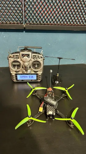 Drone fpv 5 polegadas completo