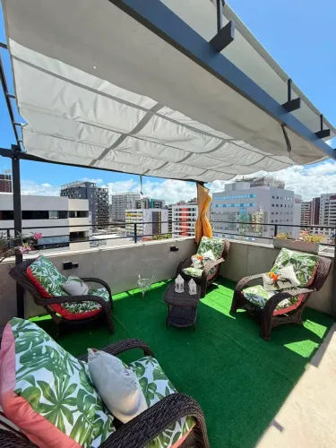 Cobertura Duplex À Venda Na Ponta Verde | 280m² | 4 Quartos | Vista Mar | Energia Solar | 