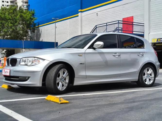 BMW 118I Sport 1.5 TB 12V Aut. 5P 2011