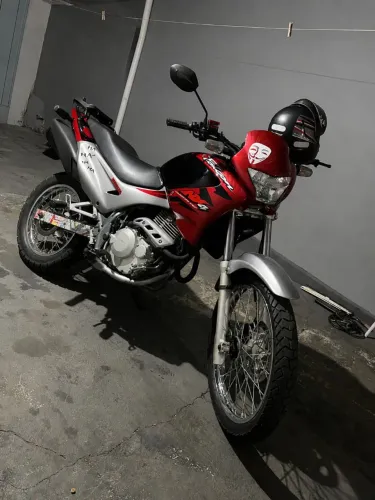 Vendo falcon muito bem conservada ou troco por carro preferencia gol g2 ap 1.6