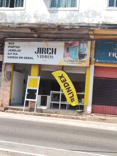 VENDO OU TROCO LOJA NA AVENIDA LOVERNADOR LEONAEL MOURA BRIZOLA LOTE XV