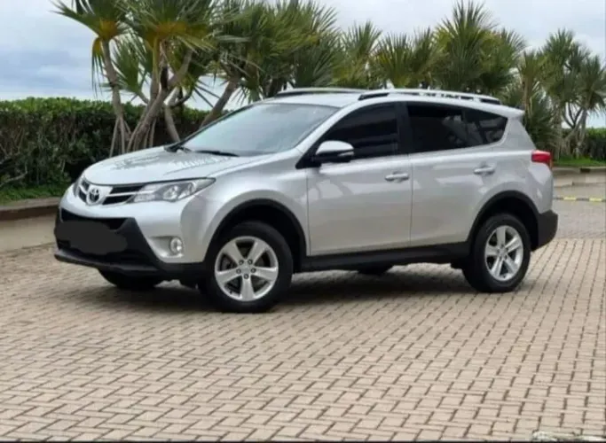Toyota RAV4 2.0 Top 4X2 16V Aut. 2015