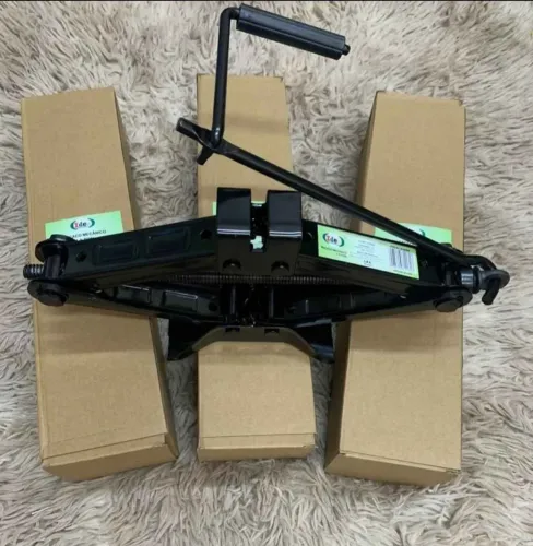 Macaco pra carro 1,5 toneladas 