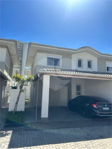 Casa à venda com 3 quartos, sendo 1 suíte, no condomínio Reserva Ipoema by Helbor, Mogi da