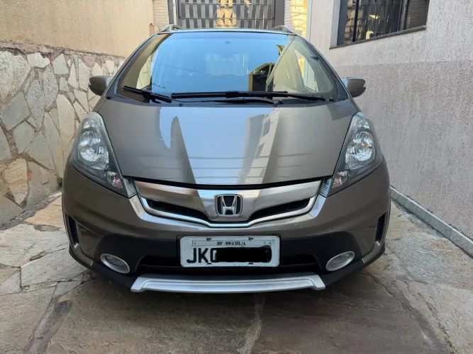 Honda Fit Twist 1.5 Flex 16V 5P Aut. 2014