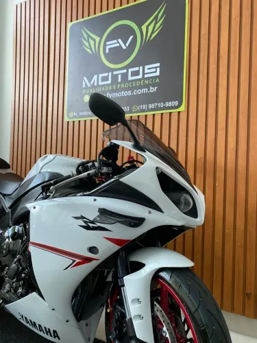 YZF R-1 1000