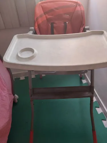 Cadeira de alimentação 
