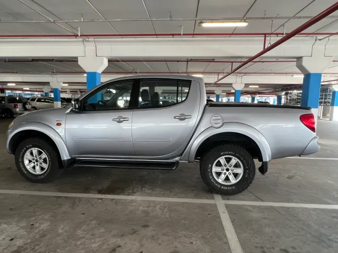 Mitsubishi L200 Triton HPE 3.2 CD TB Int.diesel AUT 2008