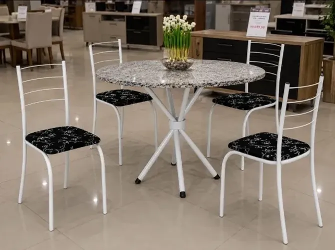 Mesa de Cozinha Com Cadeiras (Entrega Rápida Produto Novo)